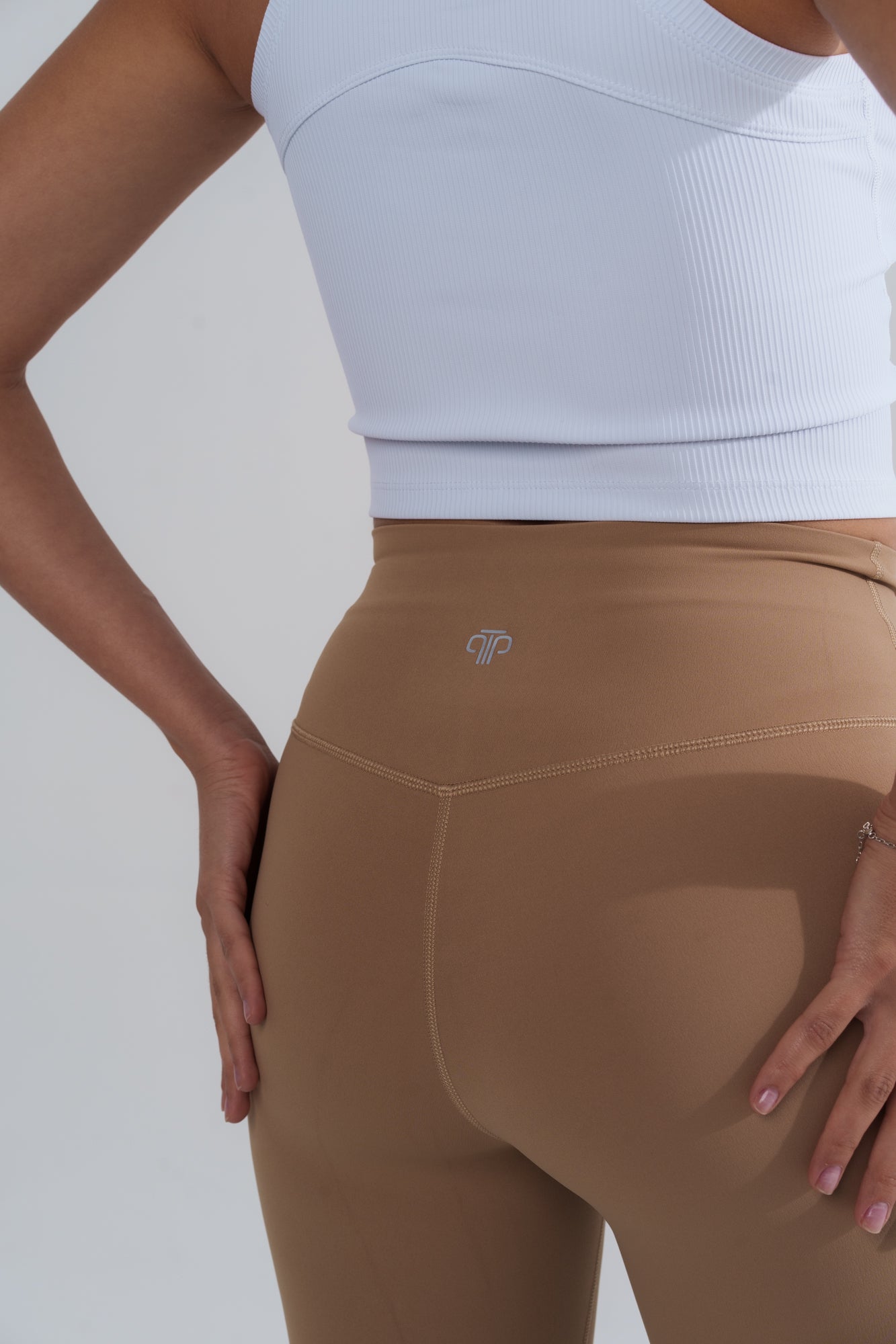 TPP® V-Shape Leggings | Beige